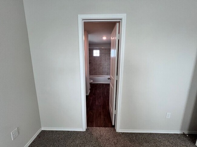 Building Photo - Solana Ridge Subdivision