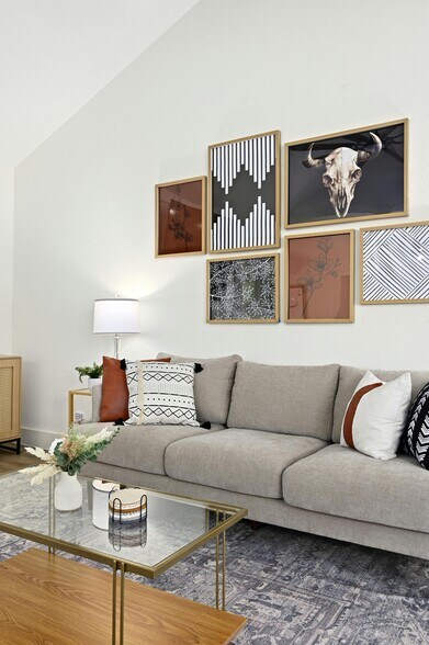 Living Room - 9414 Meadow Vale