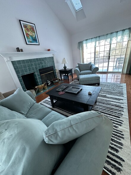 Building Photo - 3410 Faye Dr