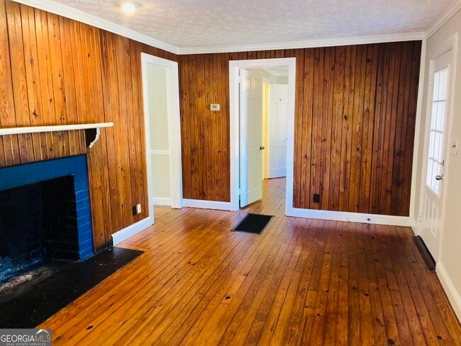 Building Photo - 4665 Orchid Dr