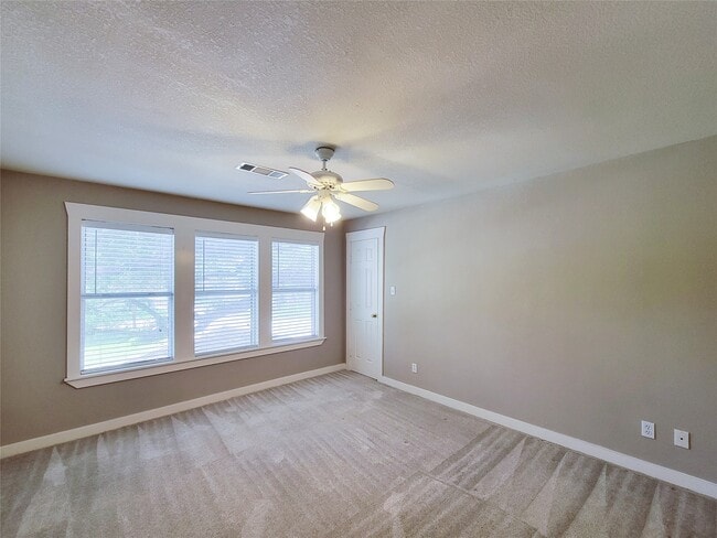 Building Photo - 4634 Norhill Blvd
