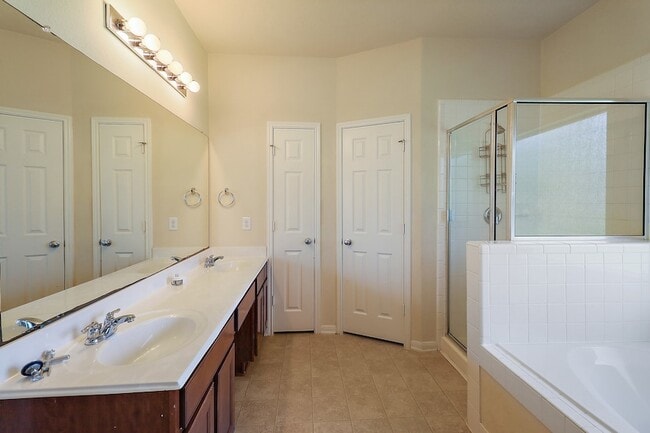 Building Photo - 8314 Hampton Bay Drive