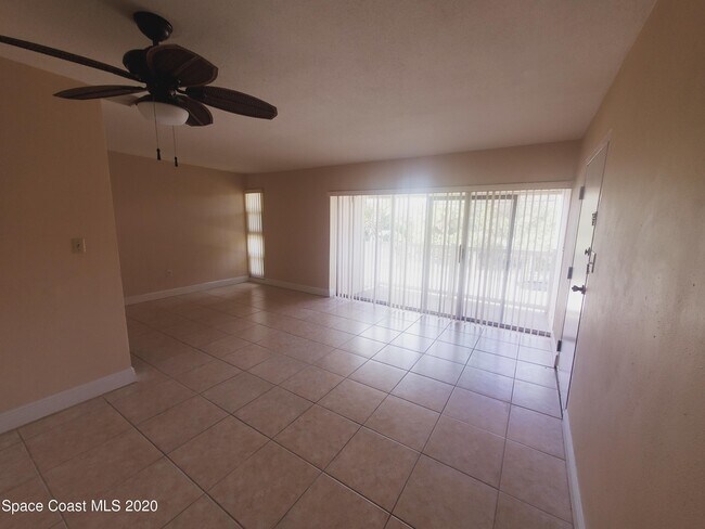 Building Photo - 250 N Banana River Dr