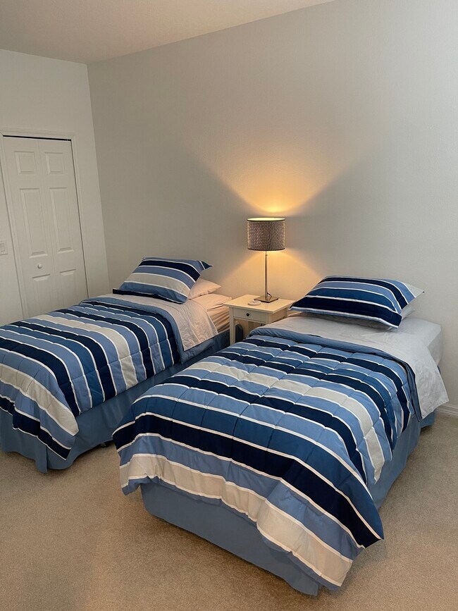 Bedroom 3 - 8111 Villa Grande Ct