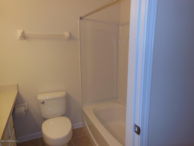 Building Photo - 3504 Summerlin Ln N