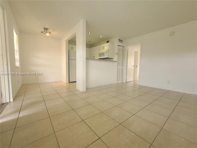 Building Photo - 95 NE 41st St