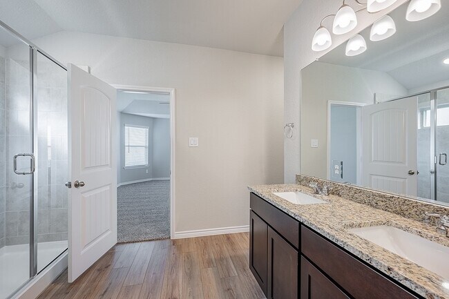 Building Photo - 1014 Davy St