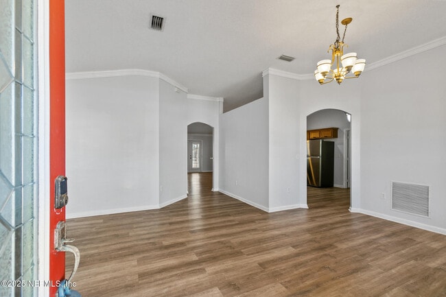 Building Photo - 3265 Woodglen Dr