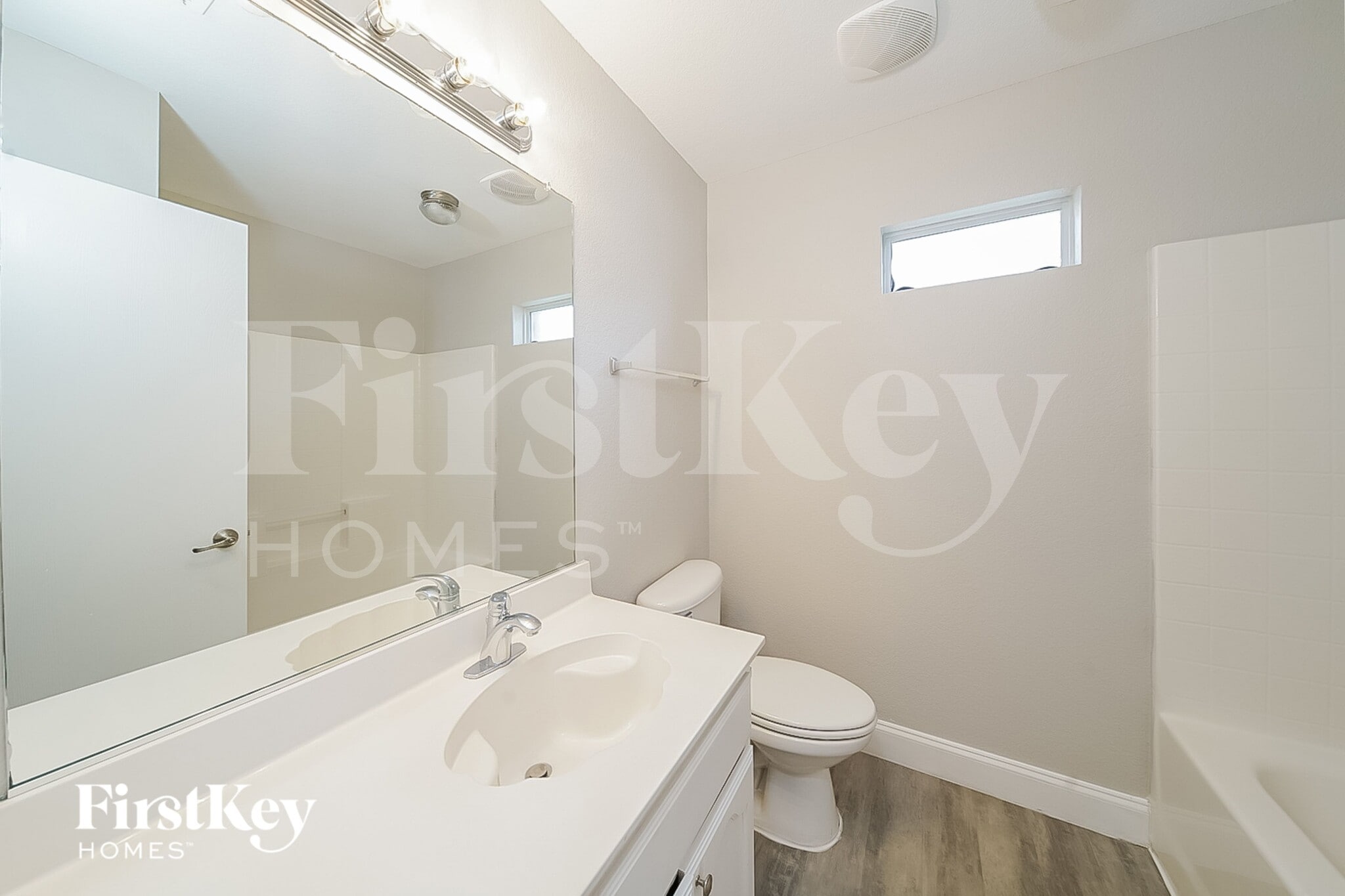 Building Photo - 6412 Regina Dr