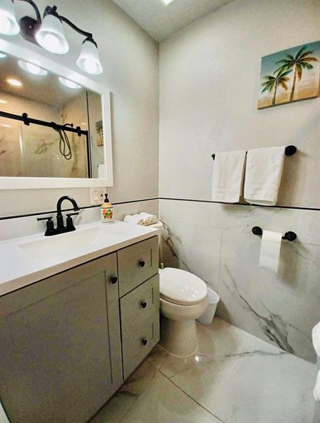 Building Photo - 279 Hach Ln