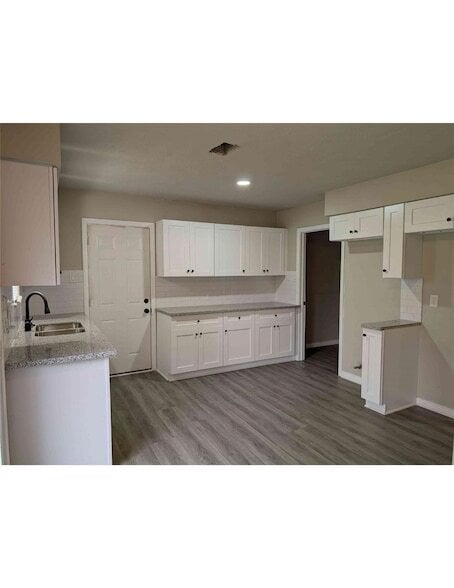 Building Photo - 10922 Lockgate Ln