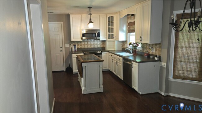 Building Photo - 5421 Pleasant Grove Ln