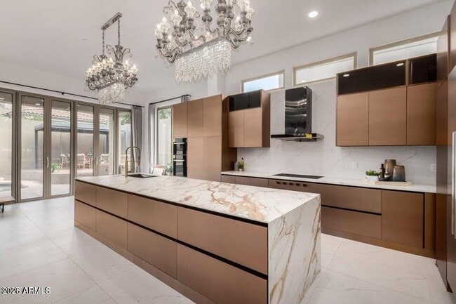 Building Photo - 11312 E Greenway Rd