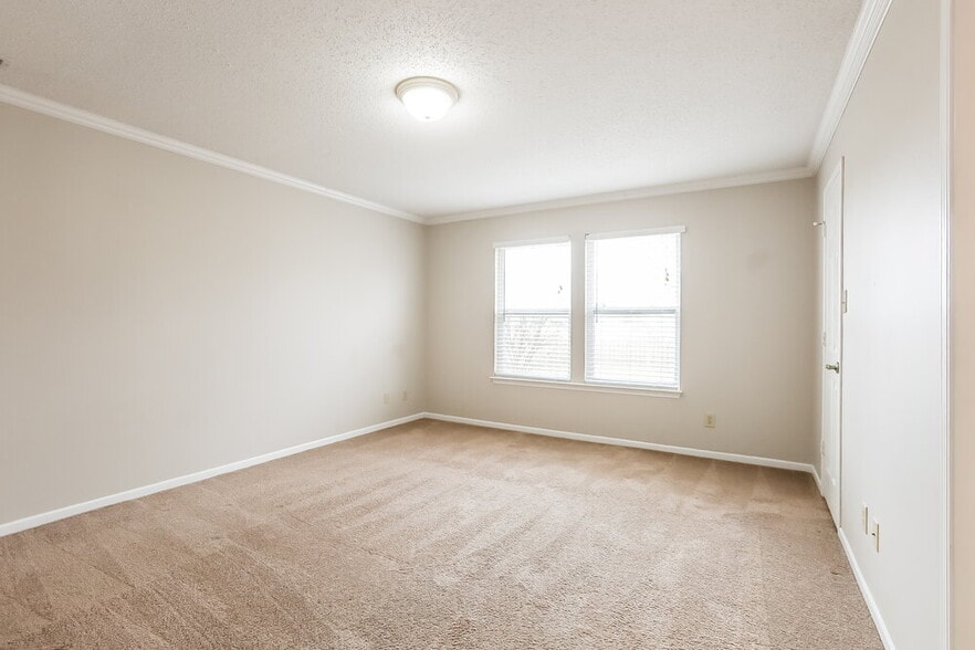 Building Photo - 14456 Orange Blossom Trail