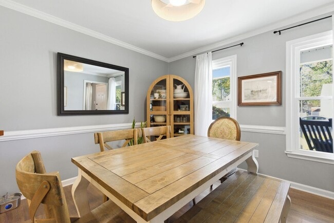 Building Photo - 216 Tiger Run