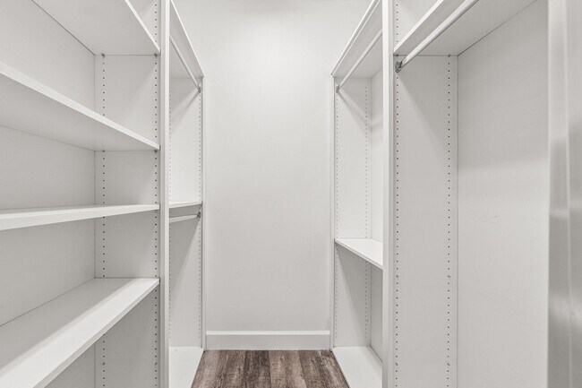 Building Photo - 508 Capistrano Dr