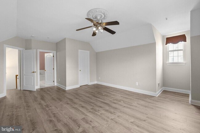 Building Photo - 5068 Minda Ct