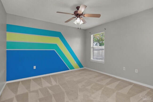 Building Photo - 2491 Parkridge Dr