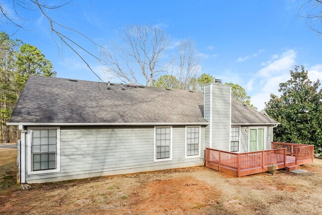 Building Photo - 5545 Dorsett Shoals Ln