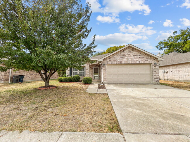 Building Photo - 16333 Cowboy Trail