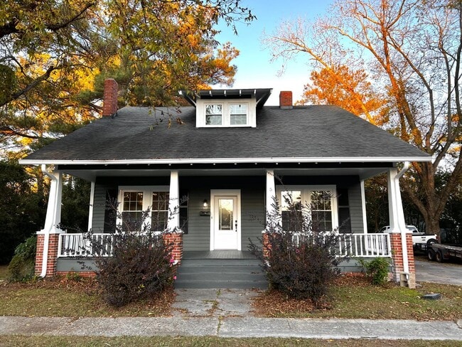 Building Photo - 500 Carthage Rd