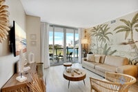 Building Photo - 2602 E Hallandale Beach Blvd