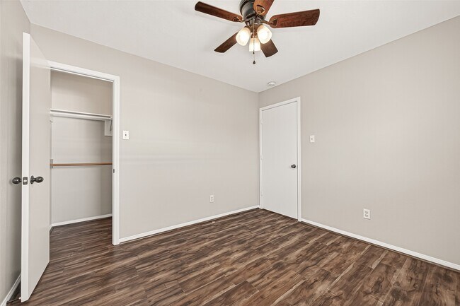 Building Photo - 17522 Coventry Squire Dr