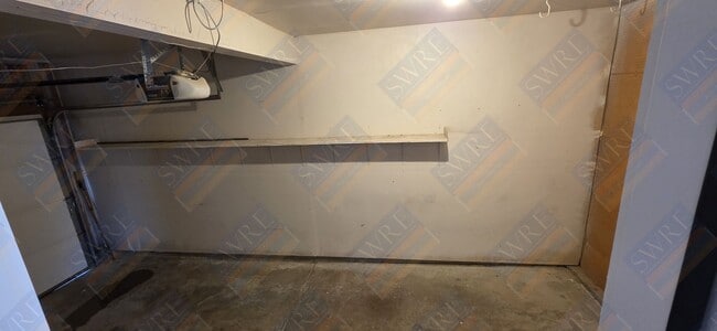 Building Photo - 2028 Arthur-