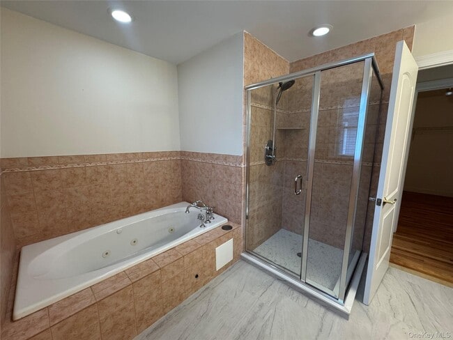 Building Photo - 45 Fisher Ave