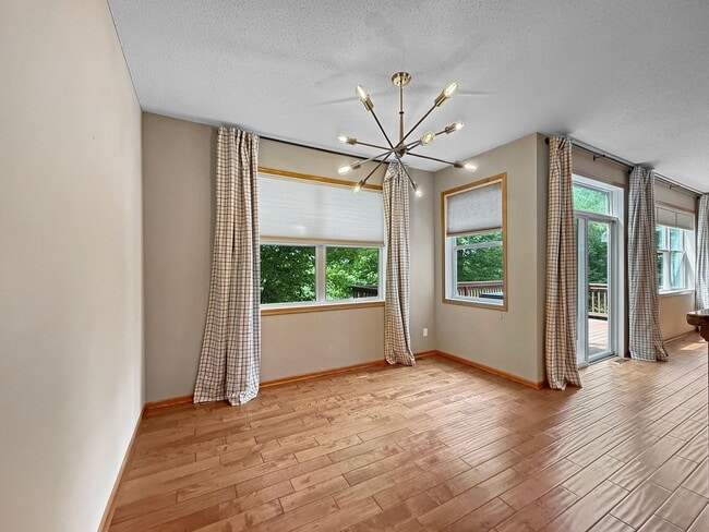 Building Photo - 815 Newberry Ln
