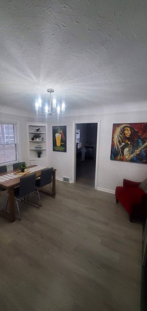 Building Photo - 3710 Lynnfield Rd