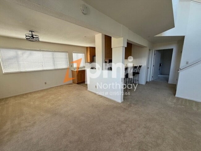 Building Photo - 201 Sea Crest Cir