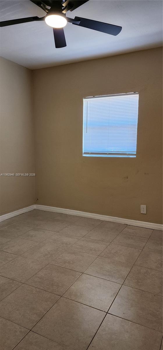 Building Photo - 1025 NW 3rd Ave