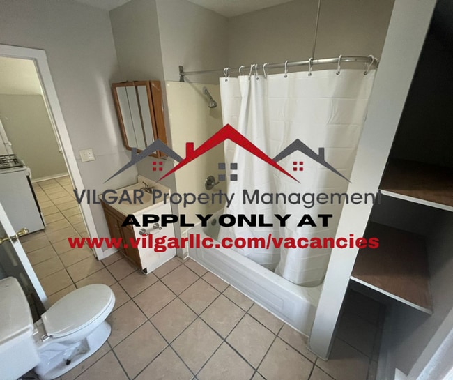 Building Photo - 4926 Olcott Ave