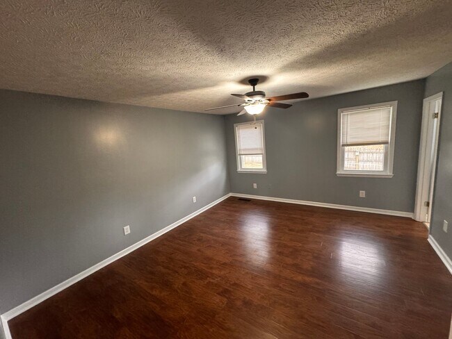 Building Photo - Beautiful Home For Rent in Arab