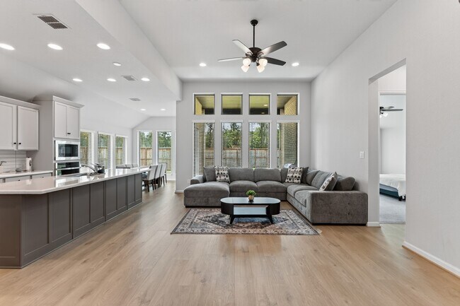 Building Photo - 22435 Sawmill Pass Ln