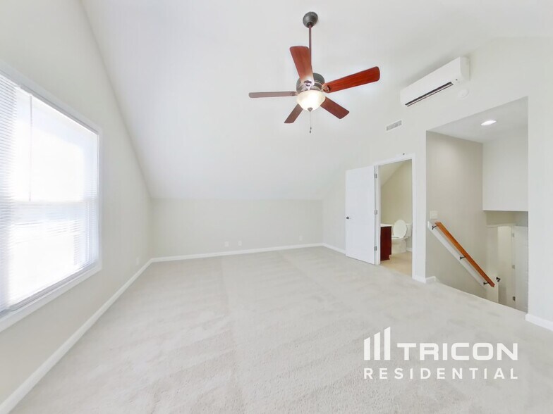 Building Photo - 325 Brandywine Ln