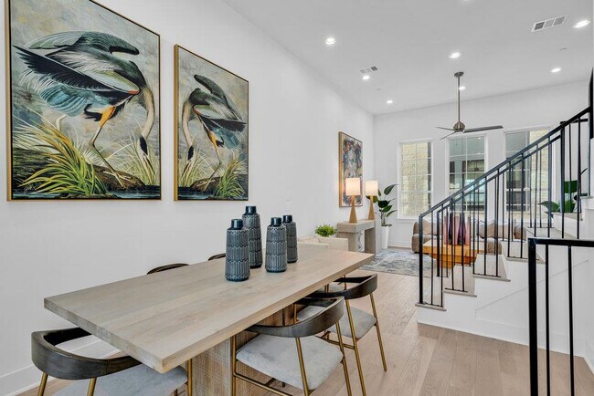 Building Photo - 276 Pullman Ct