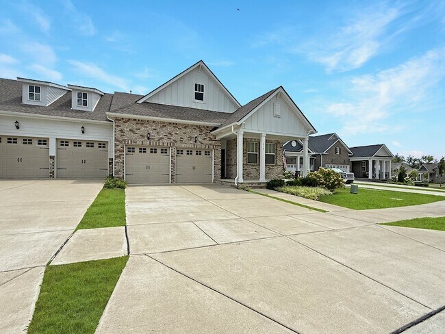 Building Photo - 416 Golden Mdw Ln