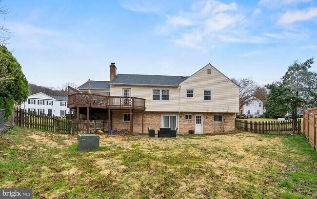 Building Photo - 7005 Stone Mill Pl