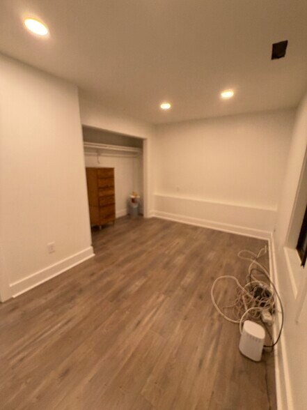 Building Photo - 5452 High Tor Hl