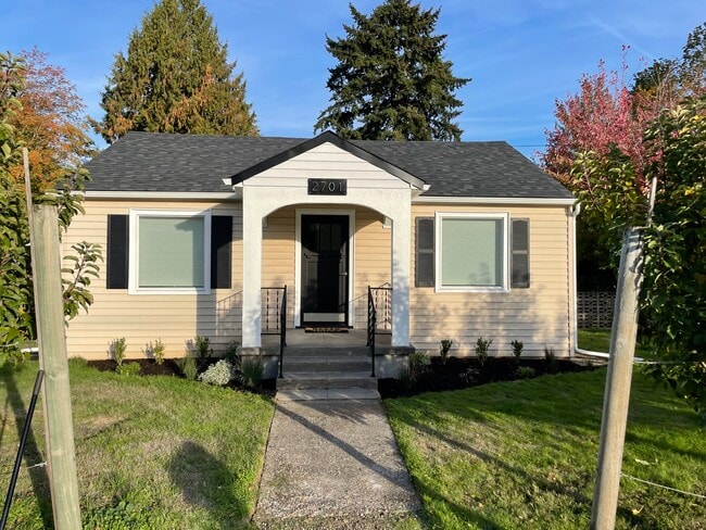 Primary Photo - 2701 P St