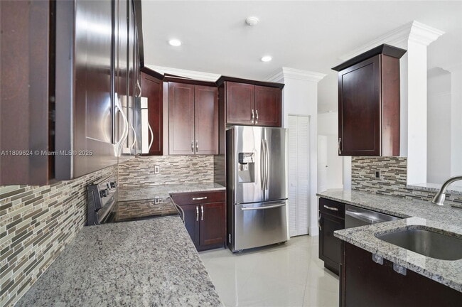 Building Photo - 1049 Thistle Creek Ct