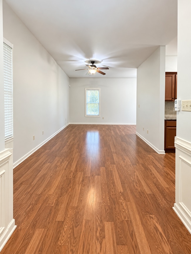 Building Photo - 129 Burgess Ln