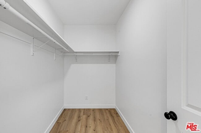 Building Photo - 1622 Morton Ave