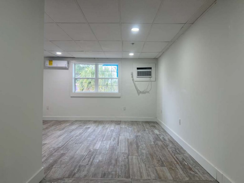 Building Photo - 4105 Poinsett Rd