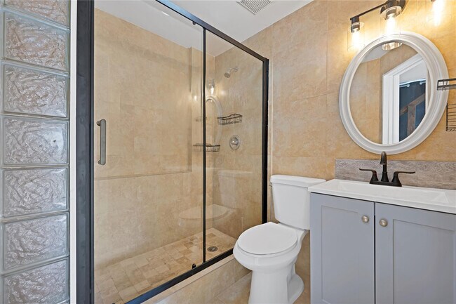 Building Photo - 1797 St