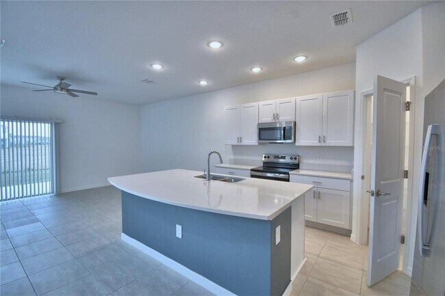 Building Photo - 3811 Sepia St