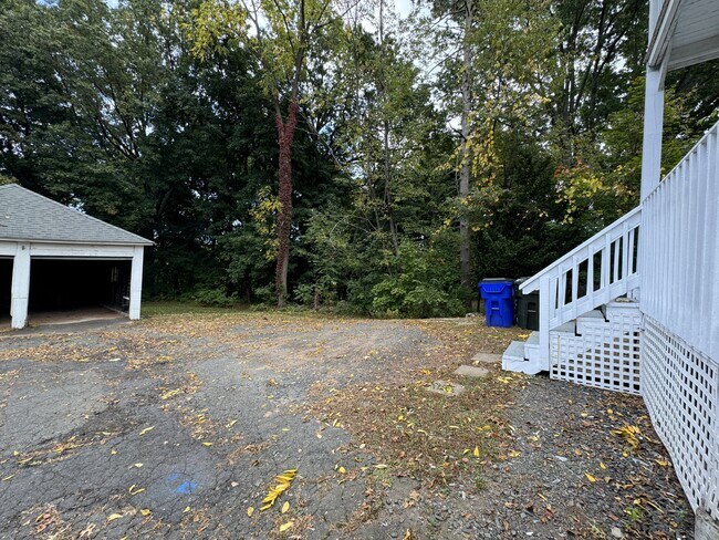 Building Photo - 18 Burgoyne St