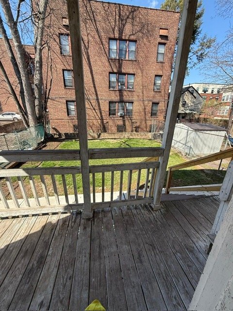 Building Photo - 53 Carman St